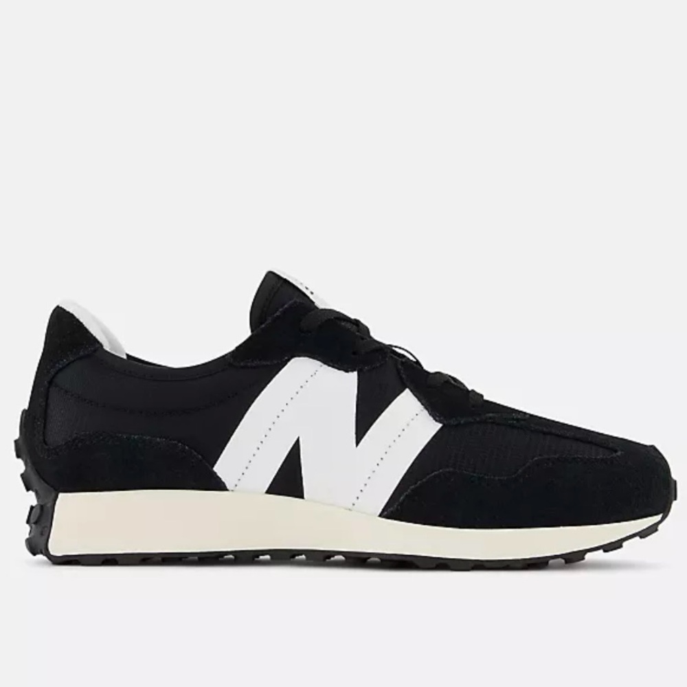 New Balance - Classic Contrast